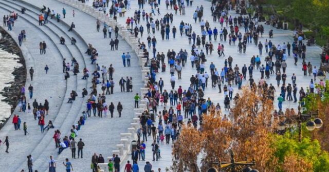 İnflyasiyaya çata bilməyən pensiya – Əhali qiymət artımından “qoruna” biləcək?