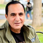 “İndi müğənni sayan var?” “İndi müğənni sayan var?”