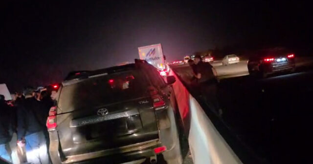 Bakı–Qazax yolunda təmir işlərinə görə hərəkət istiqaməti dəyişdirilib – VİDEO Bakı–Qazax yolunda təmir işlərinə görə hərəkət istiqaməti dəyişdirilib – VİDEO