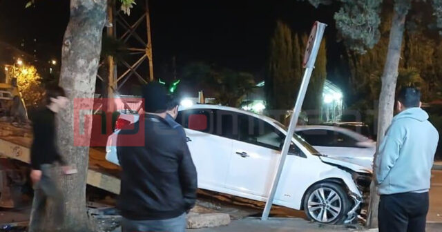 Gəncədə iki Chevrolet toqquşub – FOTO Gəncədə iki Chevrolet toqquşub – FOTO