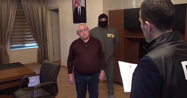 İsmayıl Vəliyev azadlığa buraxıldı