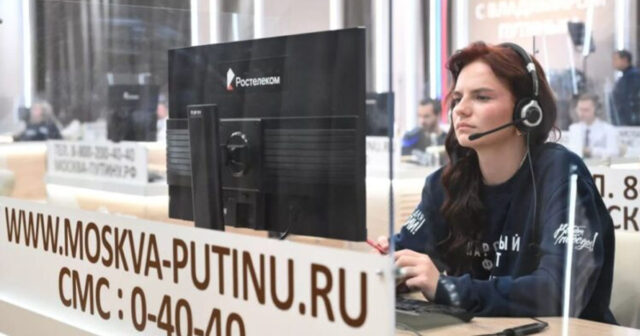 Putinə göndərilən sualların sayı 2 milyonu keçdi Putinə göndərilən sualların sayı 2 milyonu keçdi