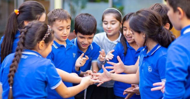 Ən ucuzu 2,500, bahalısı 54,900 – Özəl məktəblərdə dodaquçuqladan qiymətlər