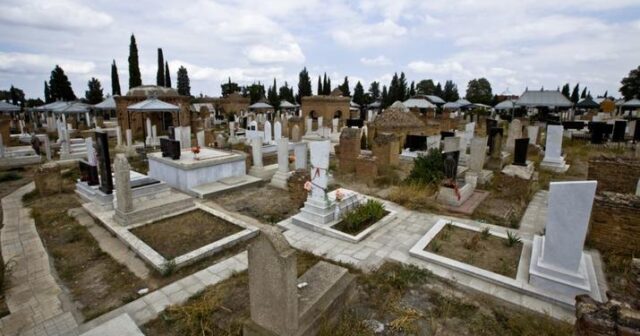 Ölüyə dua əvəzinə şirniyyat – İslamda YASAQDIRMI?