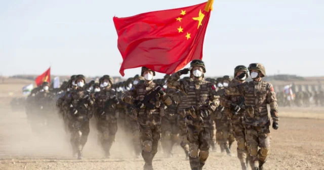 Çin Tayvan yaxınlığında genişmiqyaslı hərbi təlimlərə başladı Çin Tayvan yaxınlığında genişmiqyaslı hərbi təlimlərə başladı