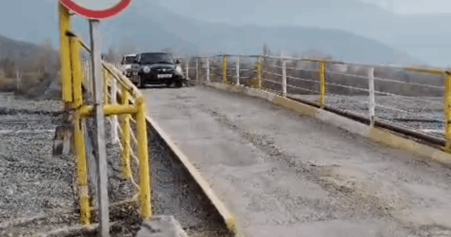 11 mindən artıq sakinin həyatı təhlükədə: birtərəfli körpüdə çatlar yarandı – AAYDA “qəzalı vəziyyət yoxdur” dedi