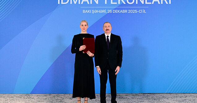 İlham Əliyev bu idmançılara ev verdi – FOTOLAR
