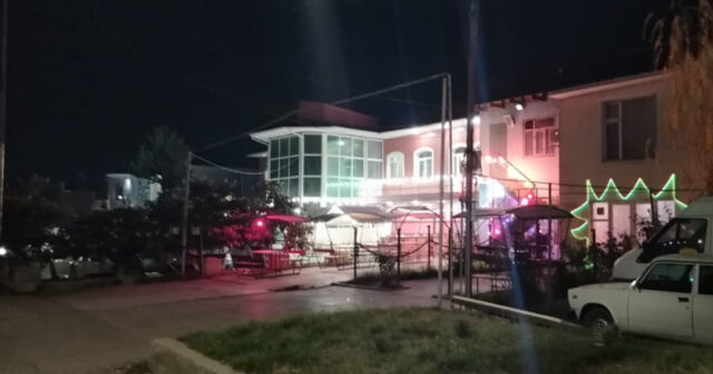 Xaçmazda gecə həyatı genişlənir: Pubların fəaliyyətinə nəzarət tələbi artır – FOTO Xaçmazda gecə həyatı genişlənir: Pubların fəaliyyətinə nəzarət tələbi artır – FOTO