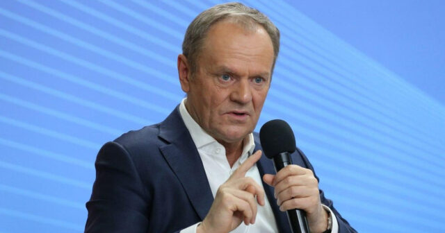 Tusk: ABŞ müharibə başa çatdıqdan sonra Ukraynaya qoşun yerləşdirməyə hazırdır Tusk: ABŞ müharibə başa çatdıqdan sonra Ukraynaya qoşun yerləşdirməyə hazırdır