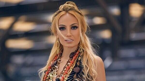 Nura Suridən qəribə ismarış: Əgər zəng çatmasa…