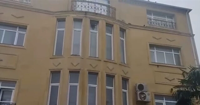 Villadakı partlayışda ölən şəxs usta imiş – VİDEO – FOTO Villadakı partlayışda ölən şəxs usta imiş – VİDEO – FOTO