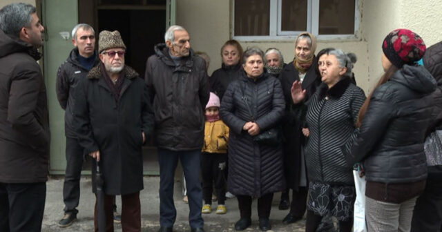 Keçmiş məcburi köçkünlər qışın oğlan çağında evsiz qalmaq təhlükəsi ilə üz-üzə – VİDEO