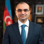 İşdən çıxarılan başçı əməkdaşlara görün nə edirmiş… – YENİ FAKT