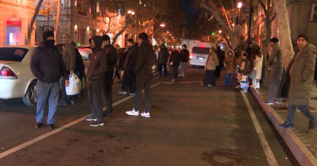 125 nömrəli avtobusda sıxlıq və gecikmə var – ŞİKAYƏT – VİDEO