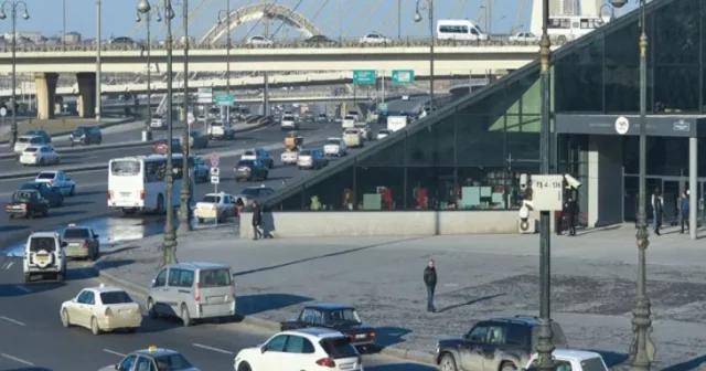 “Koroğlu”da avtobus qəzası: Ölən var