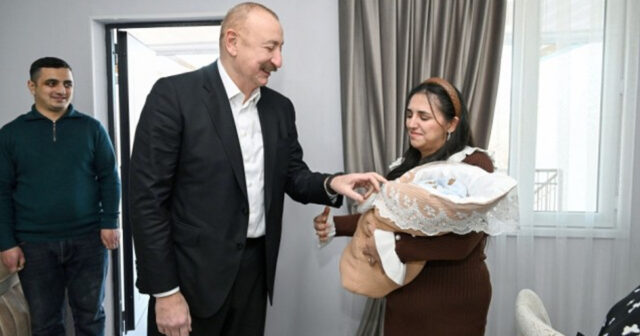 “Bala neçə aylıqdır?” – Prezident – VİDEO