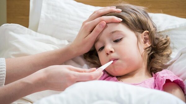 Uşaqlar arasında yayılan virus təhlükəsi – HƏKİMDƏN XƏBƏRDARLIQ!