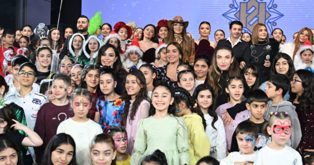 Heydər Əliyev Fondu uşaqlar üçün bayram şənliyi təşkil edib – FOTO