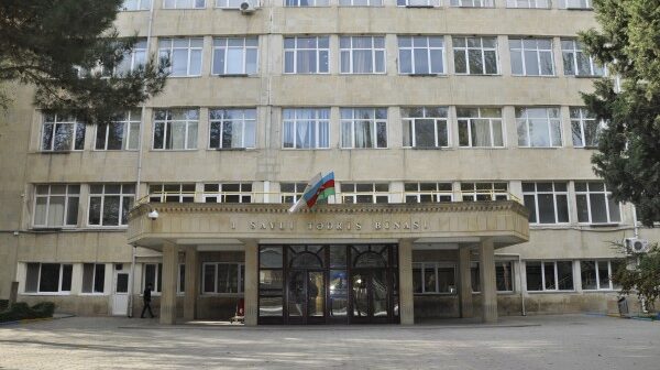 BDU-nun bir korpusunda 23,5 milyonluq təmir işlərinin icrası bu şirkətə həvalə olundu BDU-nun bir korpusunda 23,5 milyonluq təmir işlərinin icrası bu şirkətə həvalə olundu