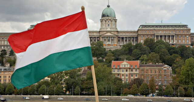 Macarıstan gündə bir milyon avro cərimə ödəyəcək