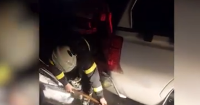 Buzlu yollarda köməksiz qalan şəxslər xilas edildi – VİDEO