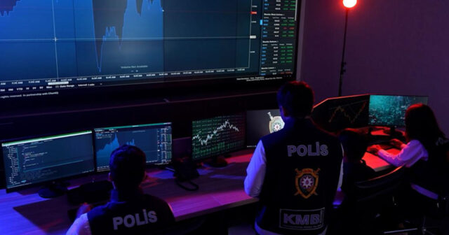 Bu yolla 400 min ələ keçiriblər – Kiberpolis ifşa etdi – VİDEO Bu yolla 400 min ələ keçiriblər – Kiberpolis ifşa etdi – VİDEO