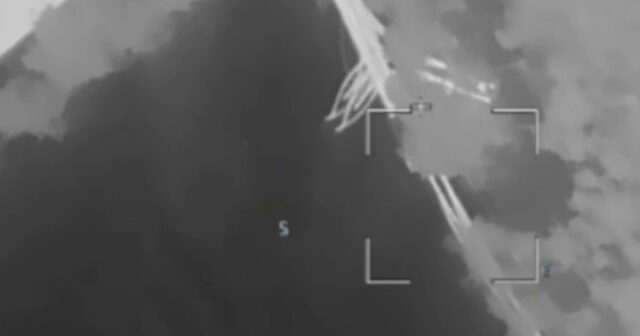 Rusiyadan hücum: məşhur raket sistemi bir neçə dəqiqədə yerlə-yeksan edildi – VİDEO Rusiyadan hücum: məşhur raket sistemi bir neçə dəqiqədə yerlə-yeksan edildi – VİDEO