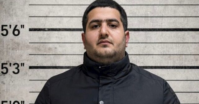 Avtoxuliqanlıq edən sürücü həbs edildi — VİDEO Avtoxuliqanlıq edən sürücü həbs edildi — VİDEO