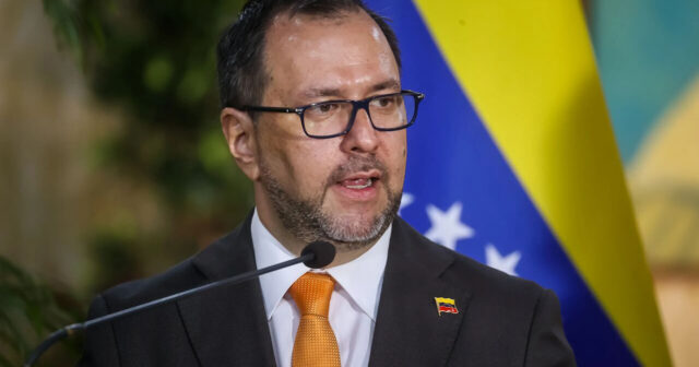 Venesuelada səfərbərlik elan olundu Venesuelada səfərbərlik elan olundu