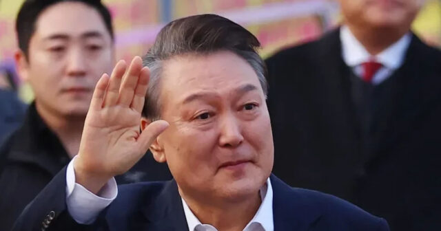 Cənubi Koreyanın keçmiş prezidentinin həbs müddəti uzadılıb Cənubi Koreyanın keçmiş prezidentinin həbs müddəti uzadılıb