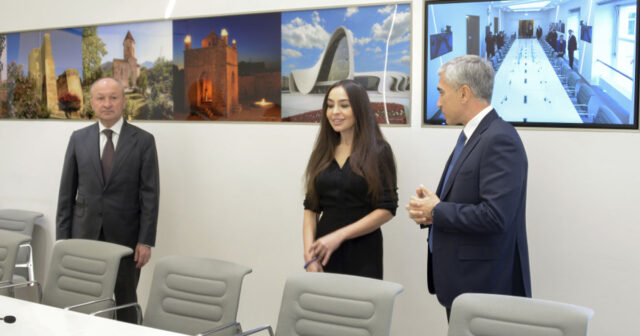 Prezidentin qızı “Azərbaycan otağı”nda – FOTO