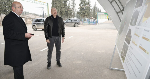 Prezident İlham Əliyev Ağdərə şəhərinin Baş planı ilə tanış olub – FOTO Prezident İlham Əliyev Ağdərə şəhərinin Baş planı ilə tanış olub – FOTO