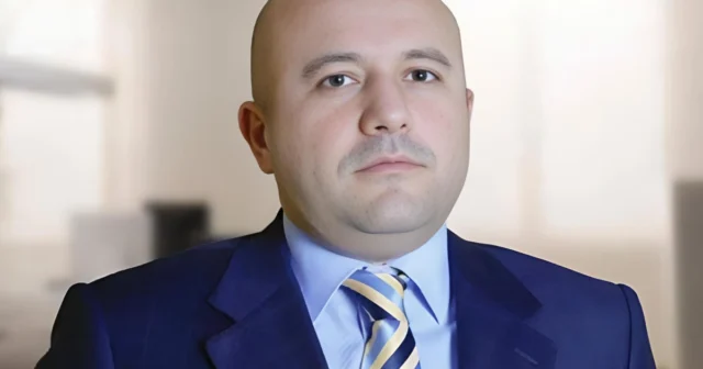 Rüfət Mahmud şöbə müdirini vəzifəsindən azad etdi