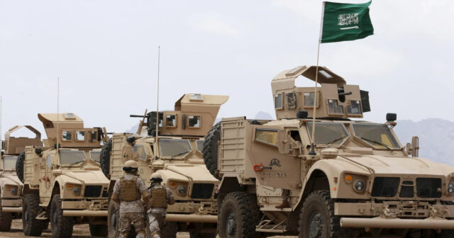 Səudiyyə Ərəbistanının dəstəklədiyi koalisiya qüvvələri Yəməndə hərbi bazanı ələ keçirib Səudiyyə Ərəbistanının dəstəklədiyi koalisiya qüvvələri Yəməndə hərbi bazanı ələ keçirib