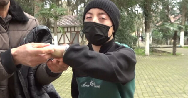 Cəlilabad sakininin 13 ildən sonra təqaüdü niyə kəsilib? – VİDEO Cəlilabad sakininin 13 ildən sonra təqaüdü niyə kəsilib? – VİDEO