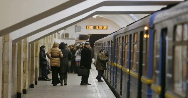 Bu metro fəaliyyətini dayandırdı