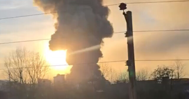 İranda güclü partlayışlar – NƏ BAŞ VERİR? – VİDEO İranda güclü partlayışlar – NƏ BAŞ VERİR? – VİDEO