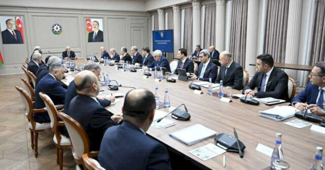 Əli Əsədov nazirləri topladı – Tapşırıqlar verdi Əli Əsədov nazirləri topladı – Tapşırıqlar verdi