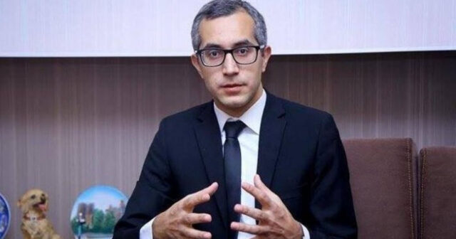 Bu gün həbs edilən təhsil eksperti Kamran Əsədovun eybəcər paylaşımı üzə çıxdı