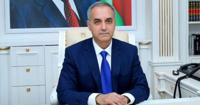 İcra başçısı Leyla xanımın hədiyyəsini mənə vermir – ŞİKAYƏT – FOTO