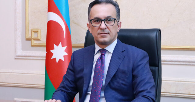 Ramin Məmmədov özünə yeni köməkçi təyin etdi – FOTO Ramin Məmmədov özünə yeni köməkçi təyin etdi – FOTO