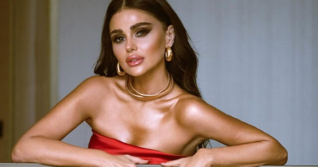 “Azərbaycanda ifaçını alqışlamırlar”