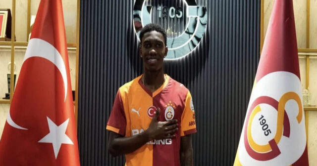 “Qalatasaray” Yaser Asprilyanın transferini açıqlayıb “Qalatasaray” Yaser Asprilyanın transferini açıqlayıb