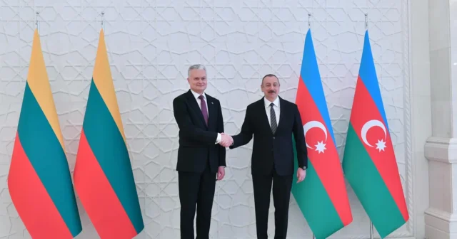 İlham Əliyev litvalı həmkarını təbrik etdi İlham Əliyev litvalı həmkarını təbrik etdi