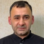 Saçını kəsdirdiyi bərbər başına torba keçirib pulunu taladı – VİDEO