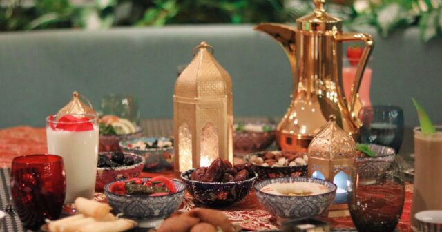 Bakının məşhur restoranlarında fantastik iftar qiymətləri – SİYAHI Bakının məşhur restoranlarında fantastik iftar qiymətləri – SİYAHI