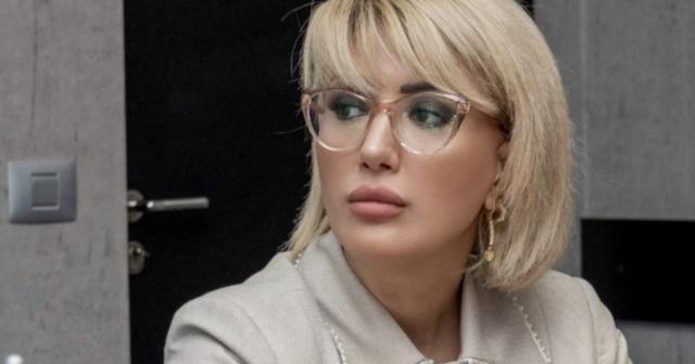 Tanınmış telejurnalist vəzifəsindən azad olundu