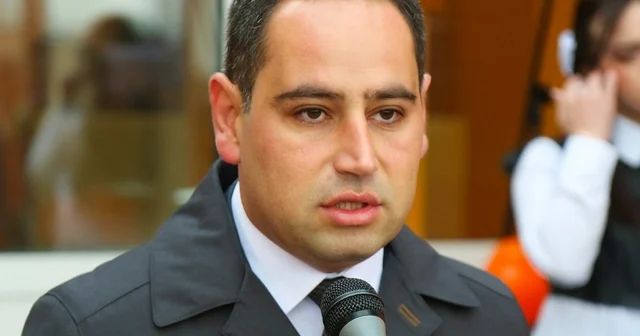 Erməni nazir açıqladı: Azərbaycan və Türkiyə də daxil olmaqla… Erməni nazir açıqladı: Azərbaycan və Türkiyə də daxil olmaqla…