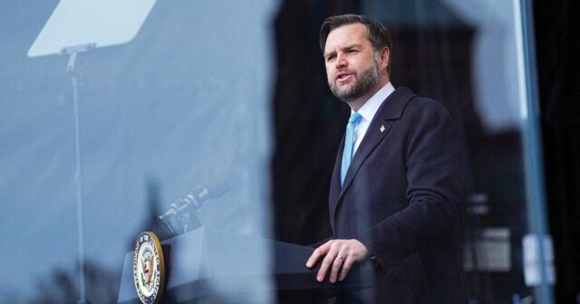 Vensi Bakı səfərində bu şəxs müşayiət edəcək