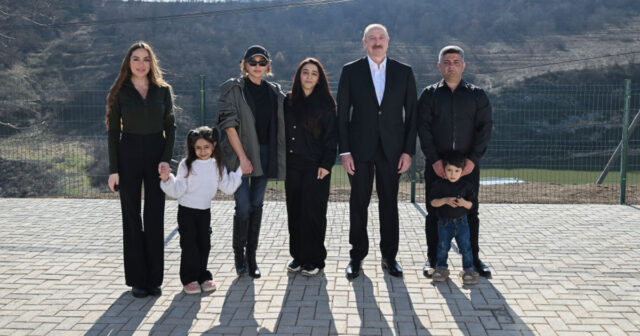 “Gəl, gəl, Mehriban xanımla görüş” – Prezident